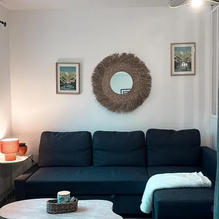 Aux Portes De La Roussille Niort